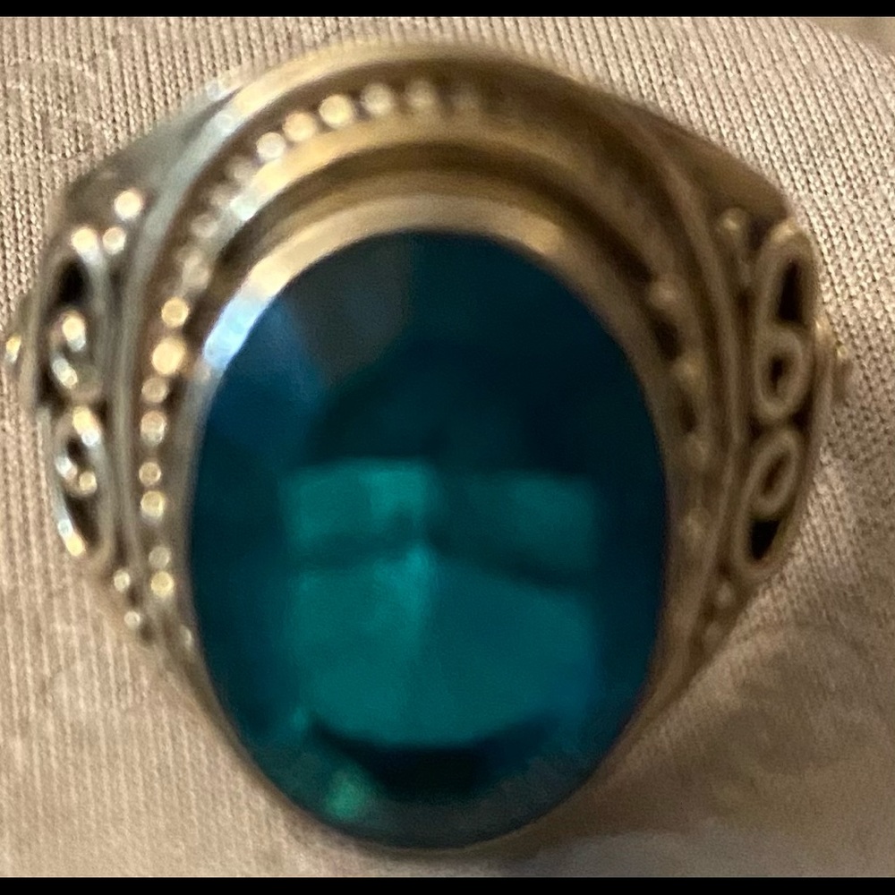Size 7 sterling silver ring stone greenish blue